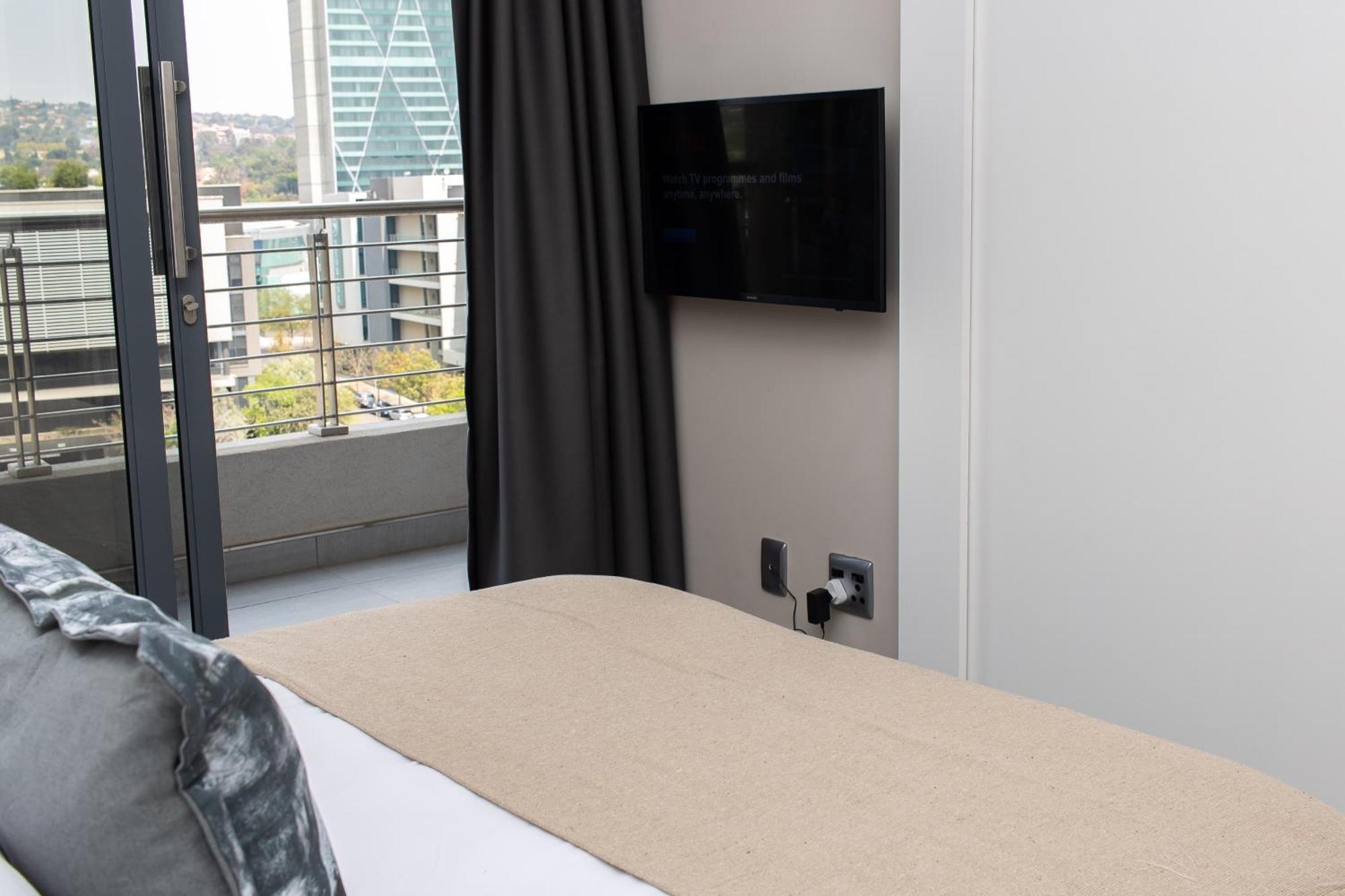 Menlyn Apartment Pretoria Exterior photo