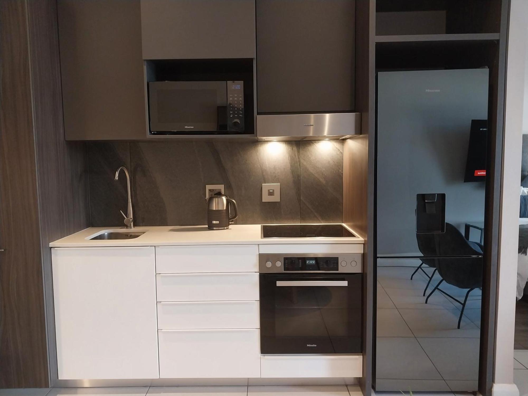Menlyn Apartment Pretoria Exterior photo